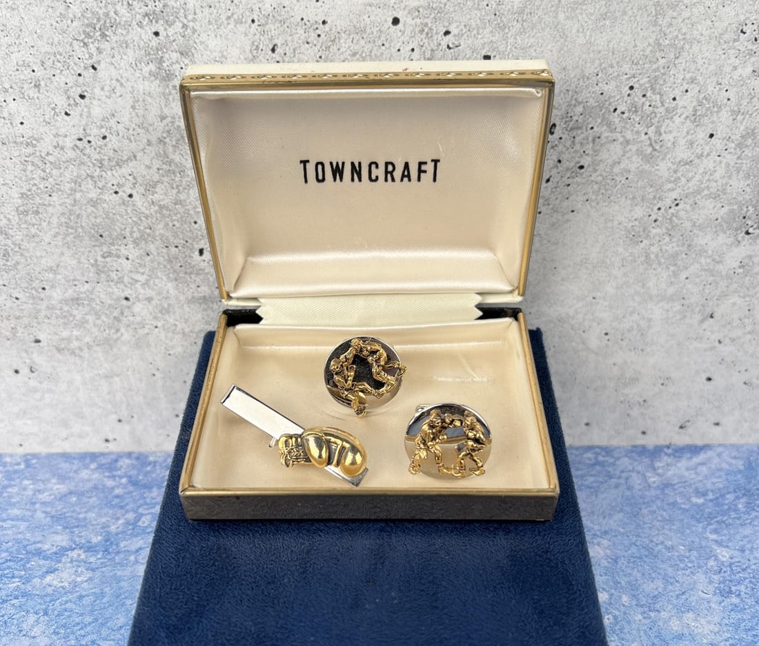 Towncraft Boxing Cufflinks Tie Bar Set (1 of 4)