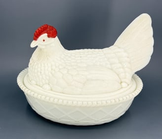Westmoreland Glass Hen on Nest Covered Dish