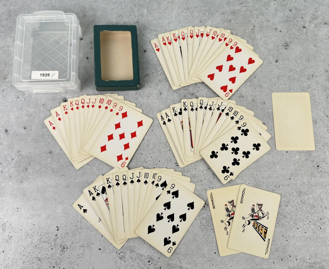 1939 Coca Cola Hund & Eger Wheat Playing Cards (1 of 3)