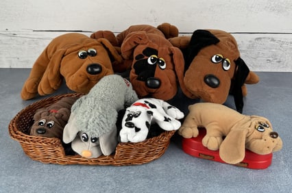 Group Of Pound Puppies Plush Toys