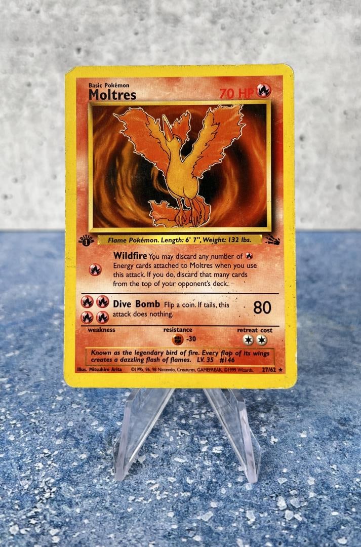 Pokemon 1st Edition Fossil Moltres Card: 27/62. Non Holo. 1st Edition.