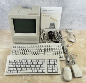 Vintage Apple Macintosh SE/30 M5119 Computer