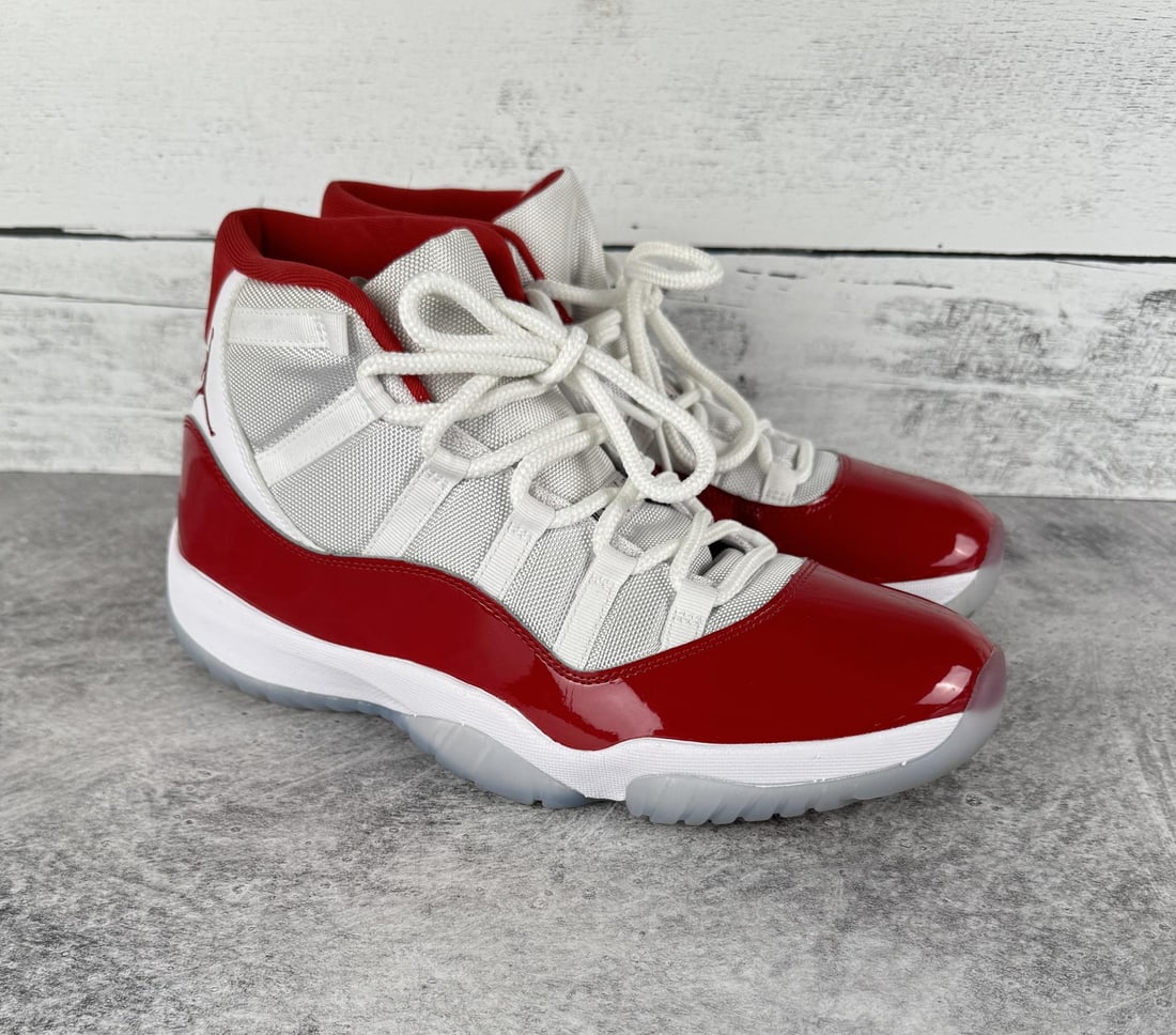 Nike Air Jordan Retro High Cherry Men's Sneakers: Size 12. CT8012-116.