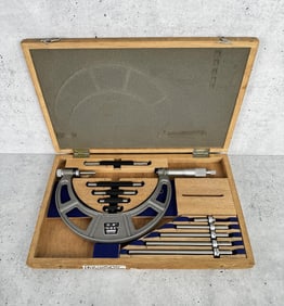 NSK 0-6" Machinist Micrometer