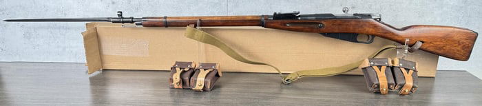 1942 Izhevsk Russian 91/30 Mosin Nagant Rifle