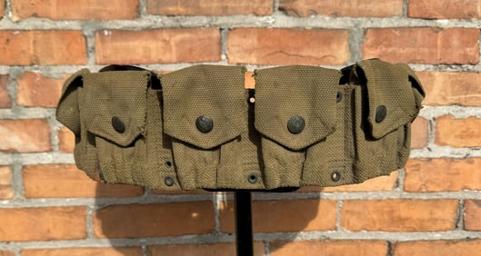 1903 9 Pocket Rimless Eagle Snap Cartridge Belt