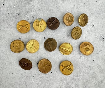 US Army Gilt Collar Discs