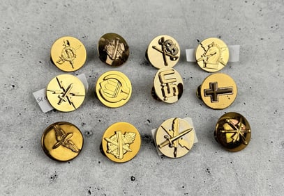 Collection of US Army Collar Discs