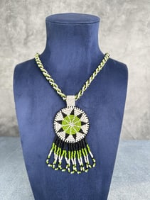 Native American Indian Beaded Rosette Necklace