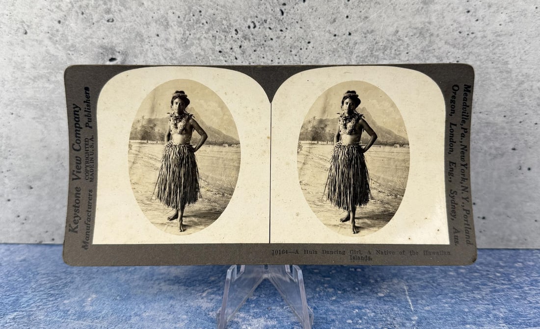 Nude Hula Dancer Girl Hawaii Stereoview: Keystone View Co