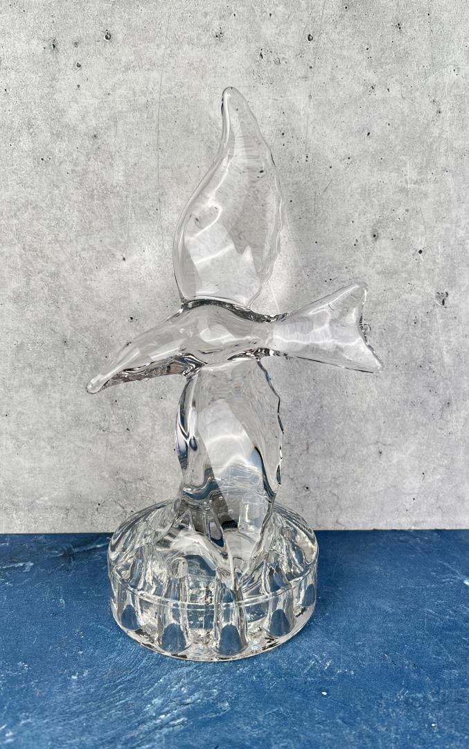 Cambridge Glass Bird In Flight Flower Frog (1 of 4)