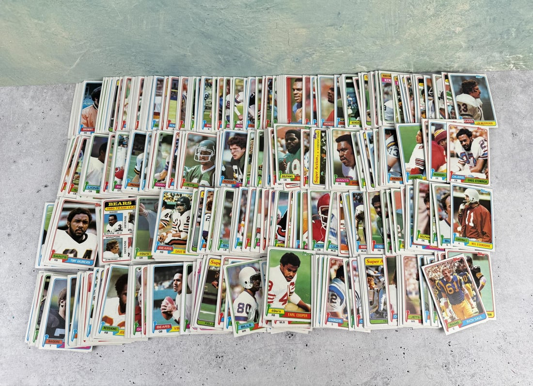 1981 Topps Football Cards (1 of 4)