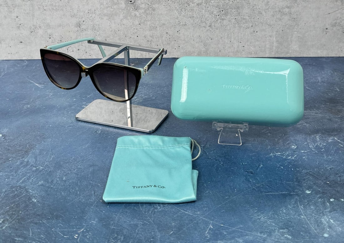 Tiffany & Co. Cat Eye Sunglasses TF4089B (1 of 8)