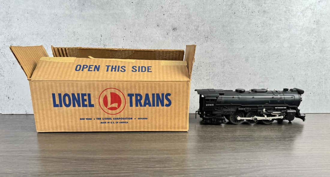 Lionel 2065 Locomotive Engine: Nice example in original box.