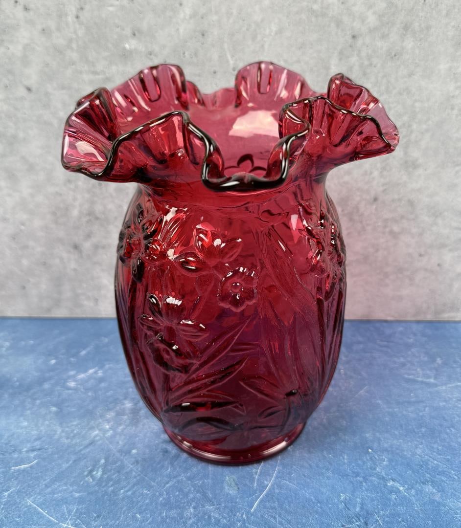 Fenton Glass Cranberry Daffodil Vase: 8" by 6 3/8" by 6" framed