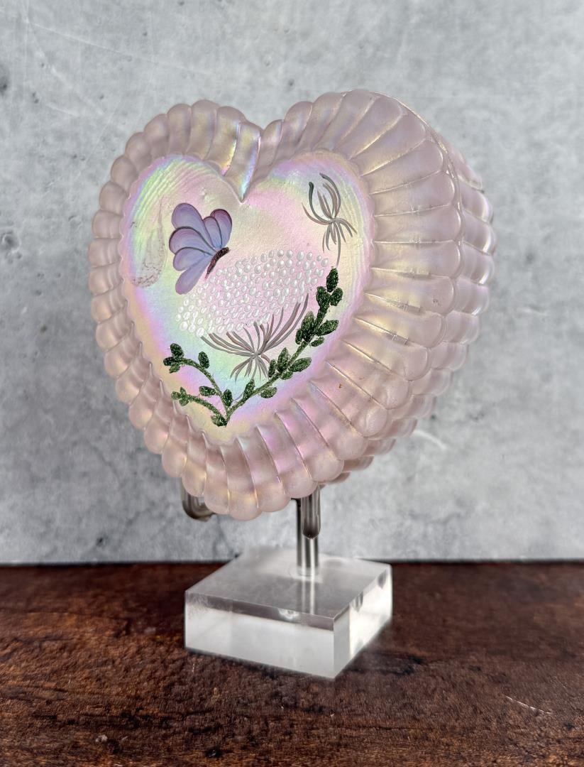 Fenton Glass Pink Iridescent Heart Dresser Box: 4" long, 3 7/8" wide, 1 3/4" wide