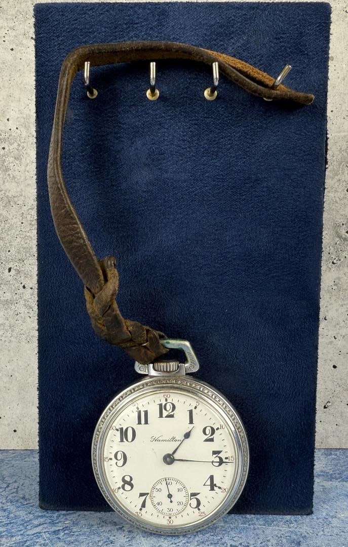 Hamilton Grade 924 Model 1 Pocket Watch: 18s, 17j, made in 1920. Not Running.