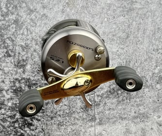 Bass Pro Shops Bait Casting Fishing Reel