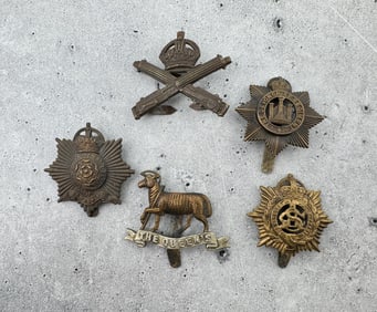 WWI WW1 British Machine Gun Corps Insignia