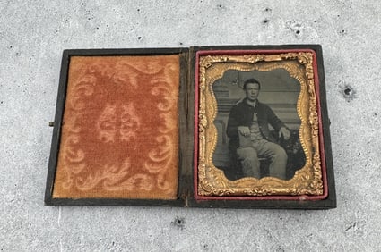 Civil War Tintype Union Soldier Photo
