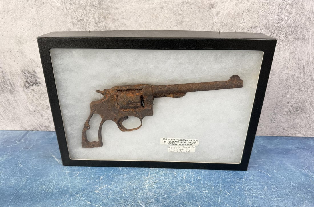 Smith & Wesson K38 Revolver Dug Condition: Sold for parts only. AS-IS. FFL transfer required, C&R Licenses Not Accepted.