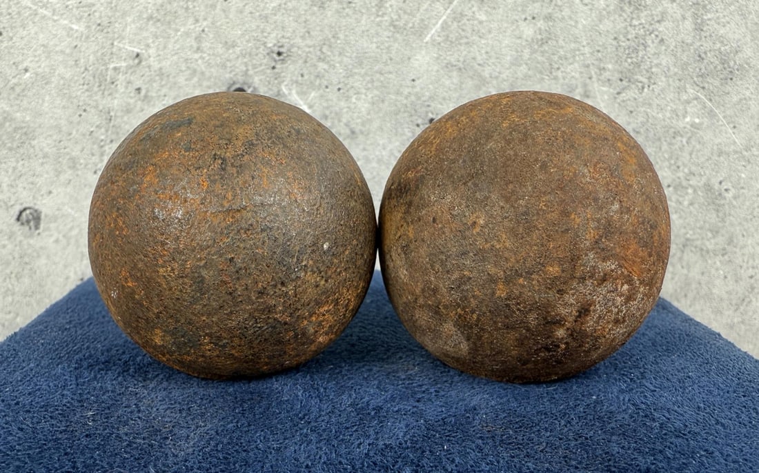Montana Indian Wars Cannon Balls (1 of 4)