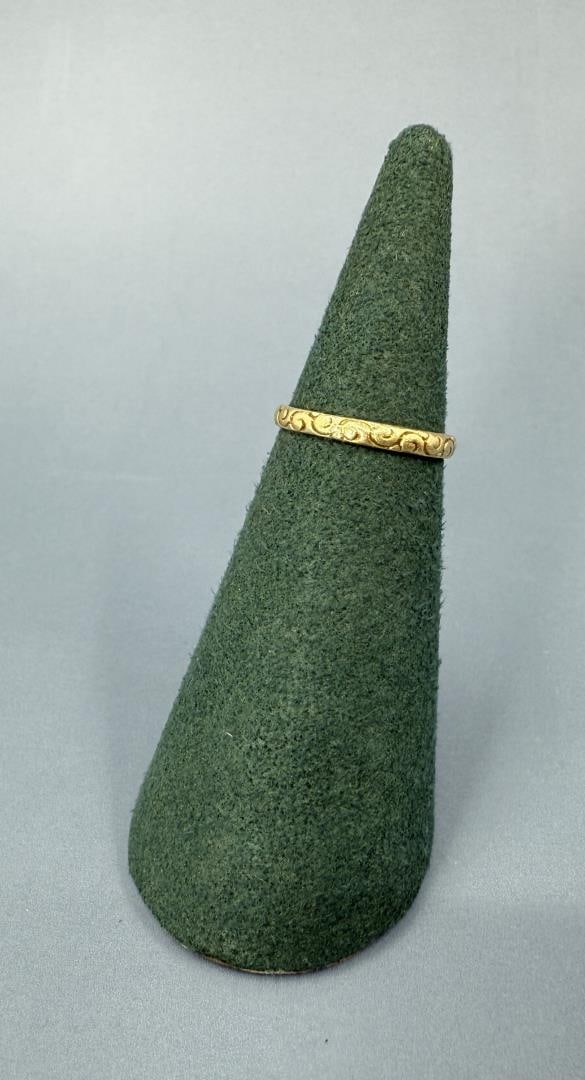 Victorian 10k Gold Ring (1 of 4)