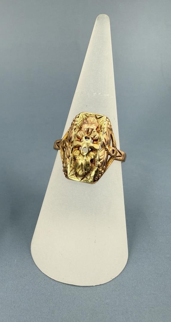 10k Black Hills Gold Ring (1 of 4)