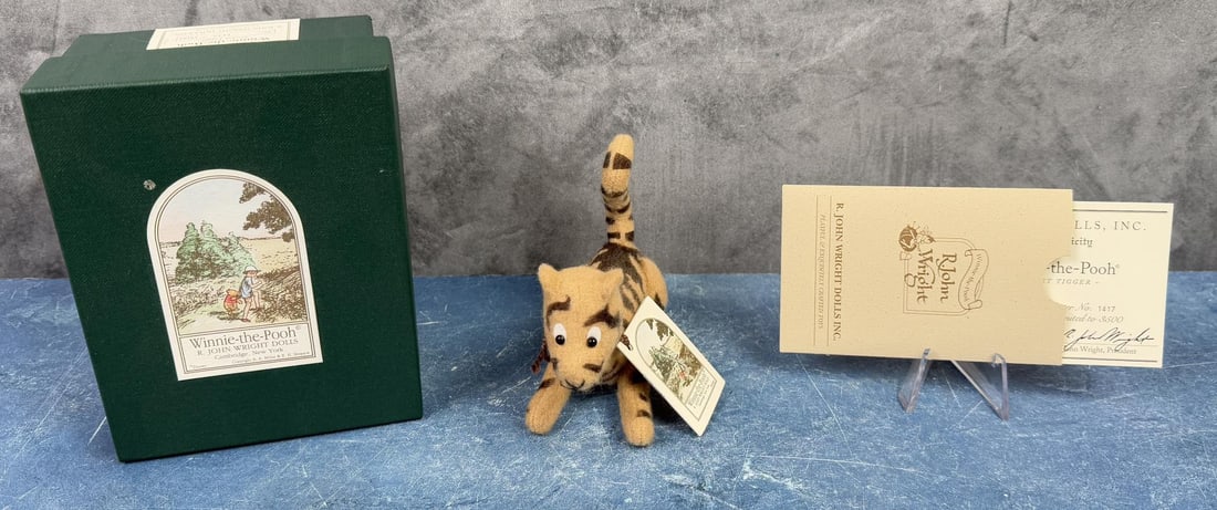 R John Wright Dolls Winnie The Pooh Pocket Tigger: Doll is 4" long.