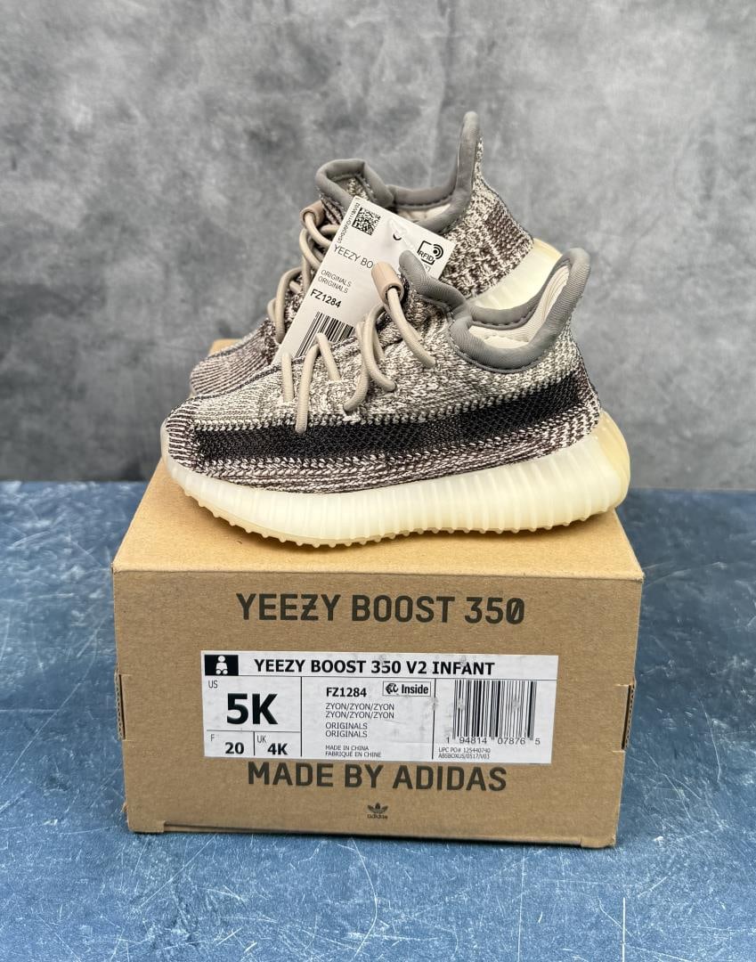 Yeezy Boost 350 V2 Infant FZ1284 Size 5K NIB (1 of 8)