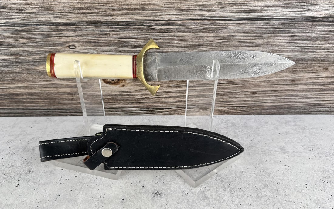 Damascus Blade Bowie Knife Dagger: 12 3/4" long.