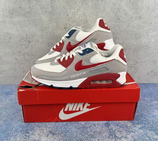 Nike DQ8235-001 Air Max 90 Athletic Club