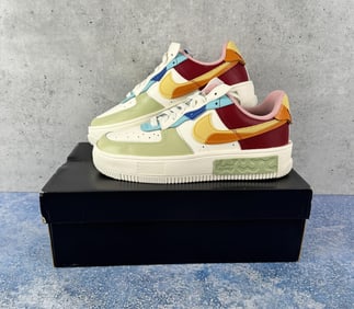 Nike DO6719-100 Women's Air Force-1 Fontanka