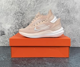 Nike DD8686-600 Air Winflo 9 Running Shoes