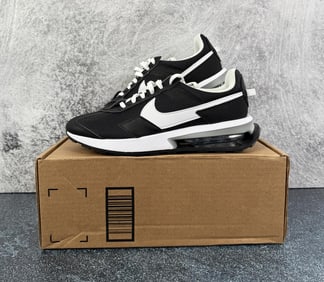 Nike DC4025-001 Air Max Pre-Day Athletic Shoes