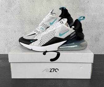 Nike AH8050-001 Air Max 270 Running Shoes