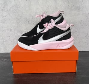 Nike CW6735-003 Team Hustle Black Pink Foam