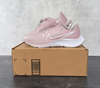 Nike CW7358-601 Air Zoom Pegasus 38