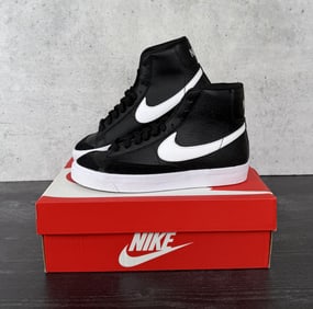 Nike DA4086-002 Blazer Mid 77 Vintage