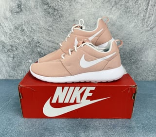 Nike 844994-603 Roshe One Coral Stardust Women's