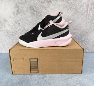 Nike CW6735-003 Team Hustle Black Pink Foam