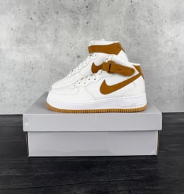 Nike DD9625-102 Women's Air Force 1 07 MID