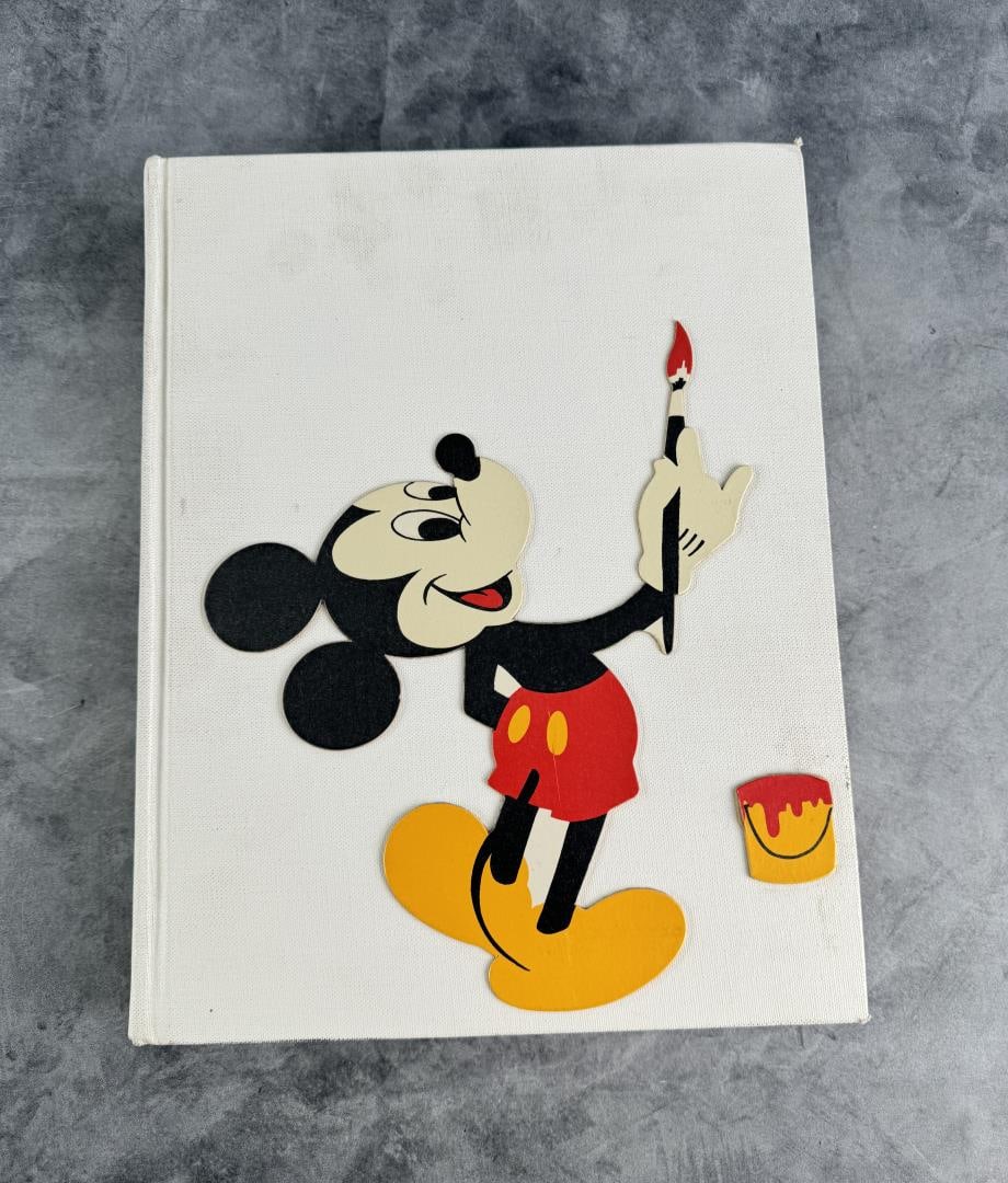 The Art of Walt Disney: From Mickey Mouse to the Magic Kingdoms. Christopher French 1973