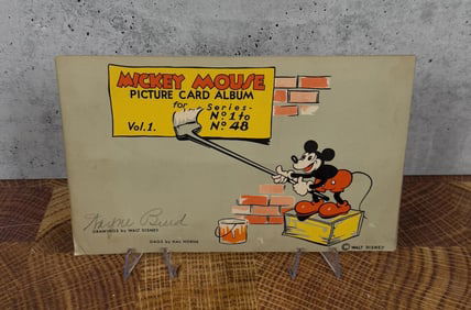 1935 Mickey Mouse Picture Card Album Volume 1