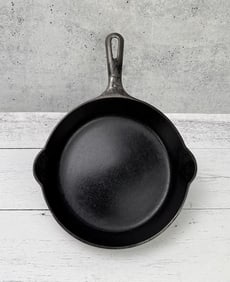 Griswold Number 5 724 Cast Iron Skillet Frying Pan