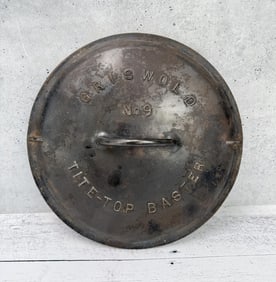 Griswold Number 9 Cast Iron Tite Top Baster Lid