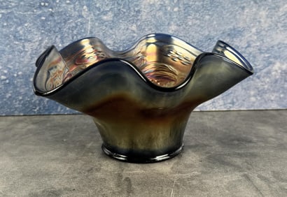 Fenton Blackberry Spray Carnival Glass Bowl