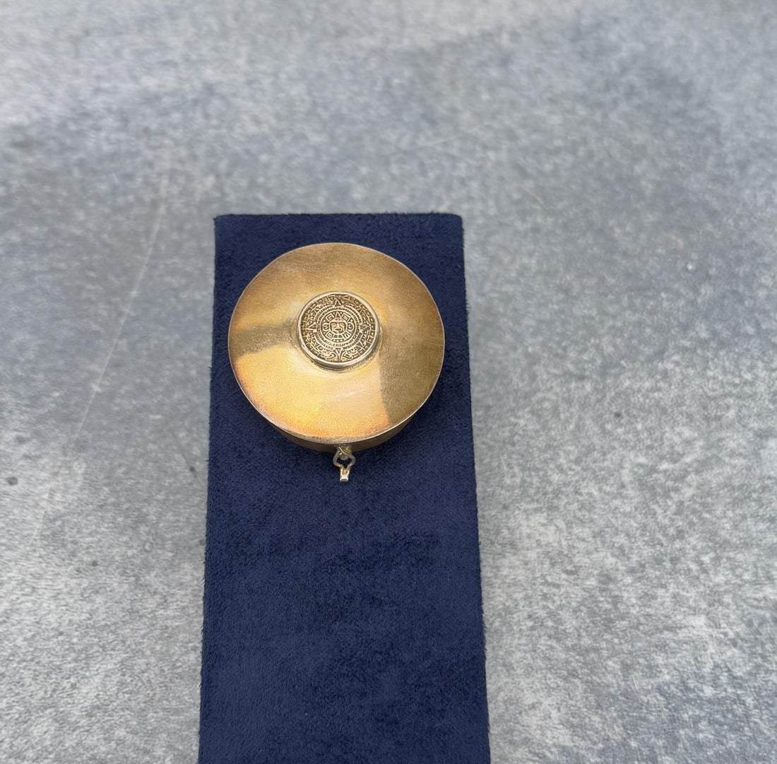 Taxco Mexico Sterling Silver Pill Snuff Box (1 of 4)
