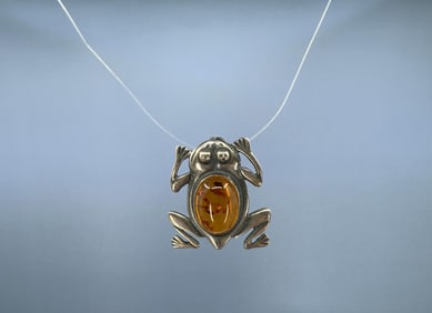 Sterling Silver Jelly Belly Amber Frog Brooch