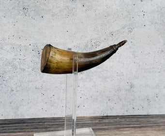 Antique Frontier Powder Horn